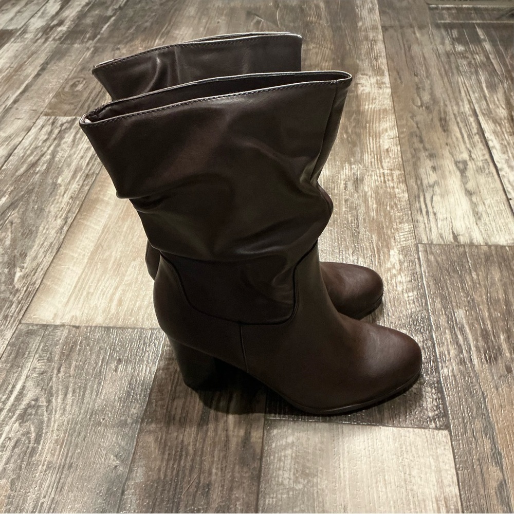 Style & Co. Dark Brown Heeled Boots Size 9.5 - Picture 6 of 16